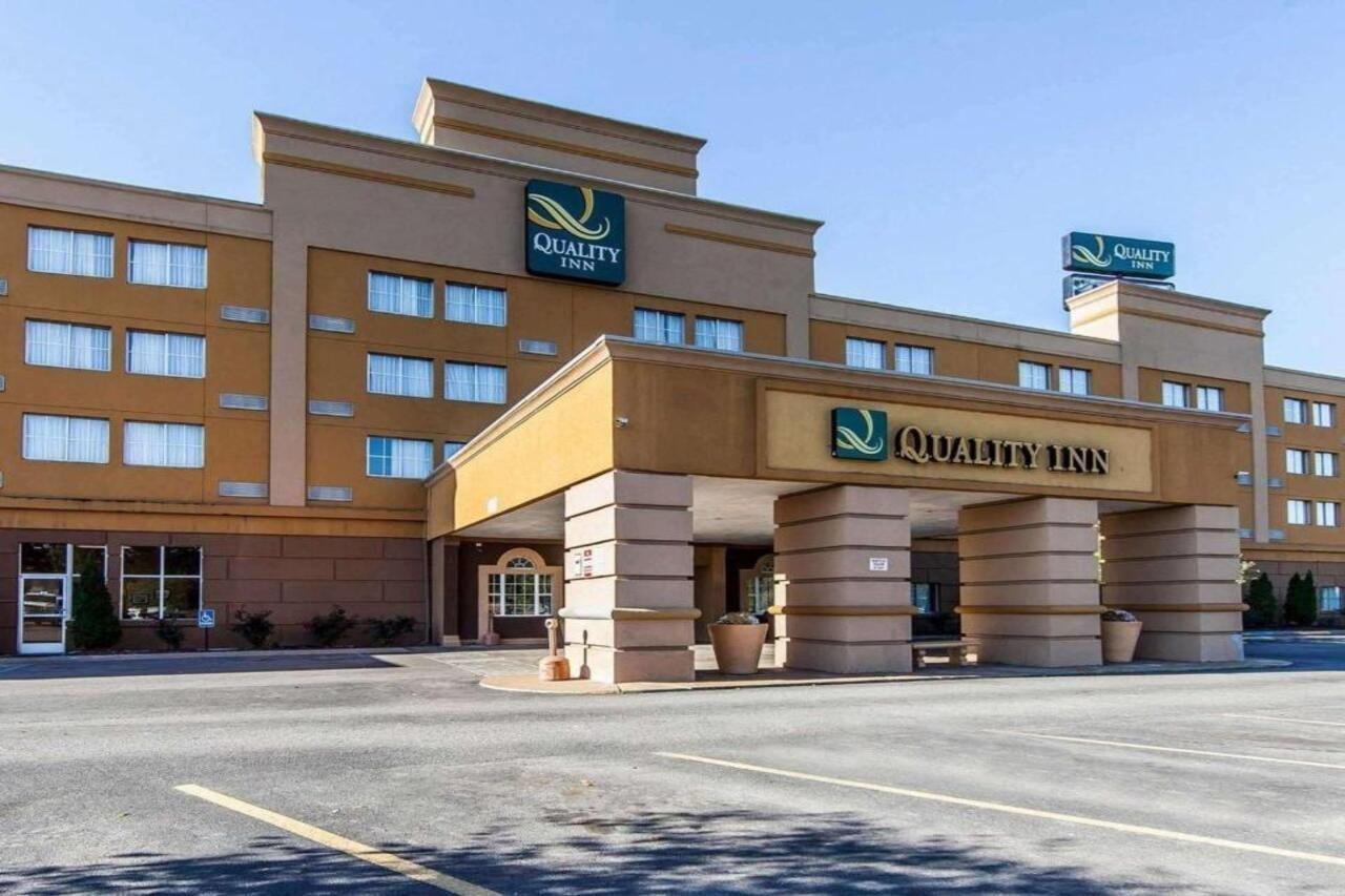 Wingate By Wyndham Marietta Conference Center Ohio Hotel Exterior photo